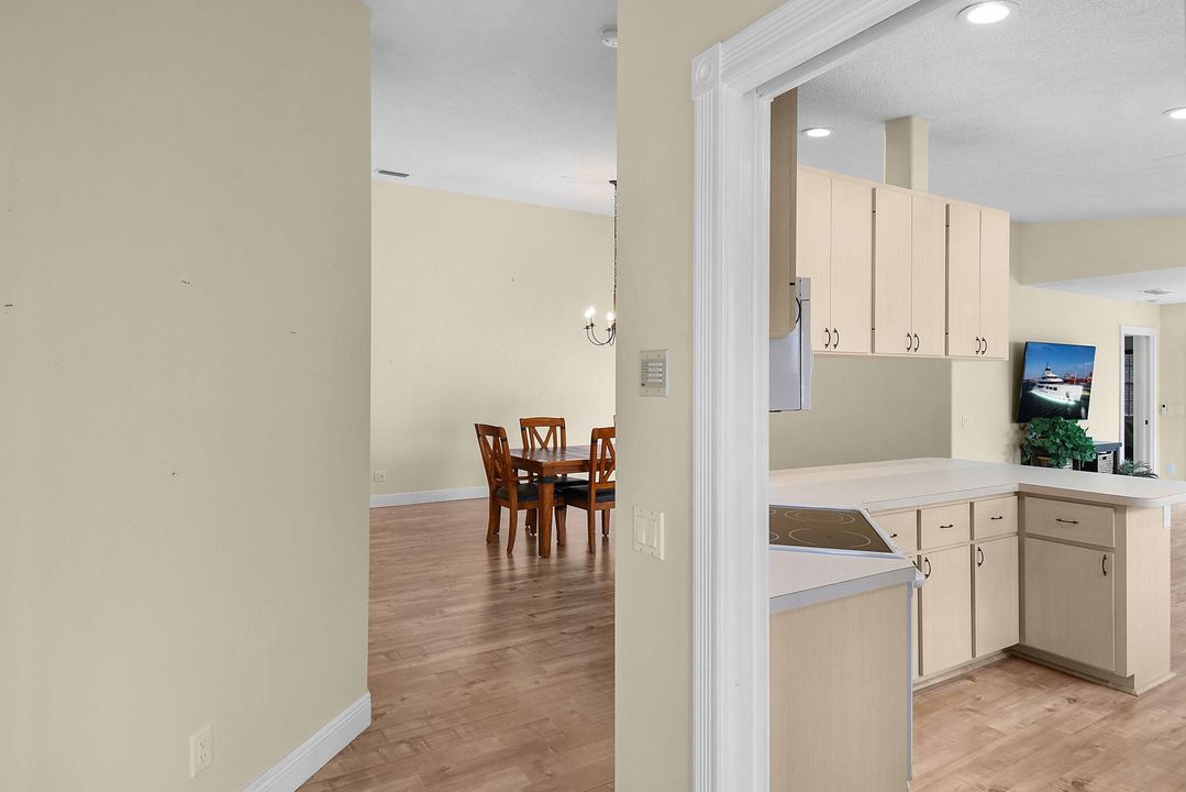 En Venta: $475,000 (2 camas, 2 baños, 1610 Pies cuadrados)