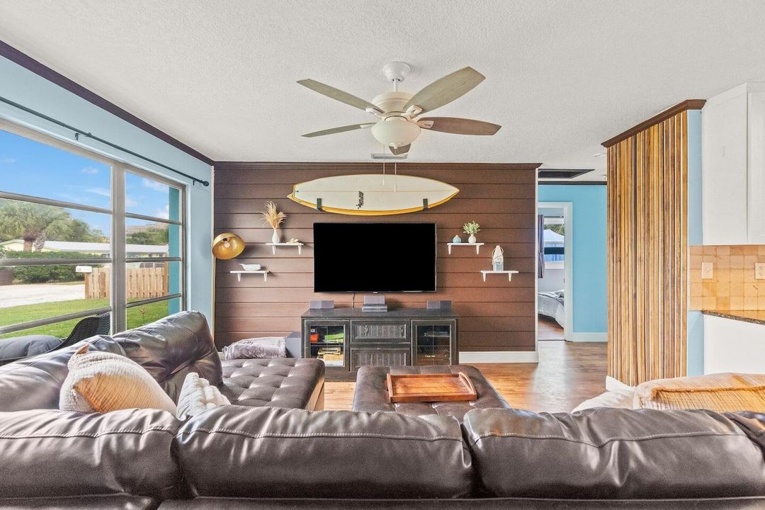 出租: $5,500 (3 贝兹, 2 浴室, 1551 平方英尺)