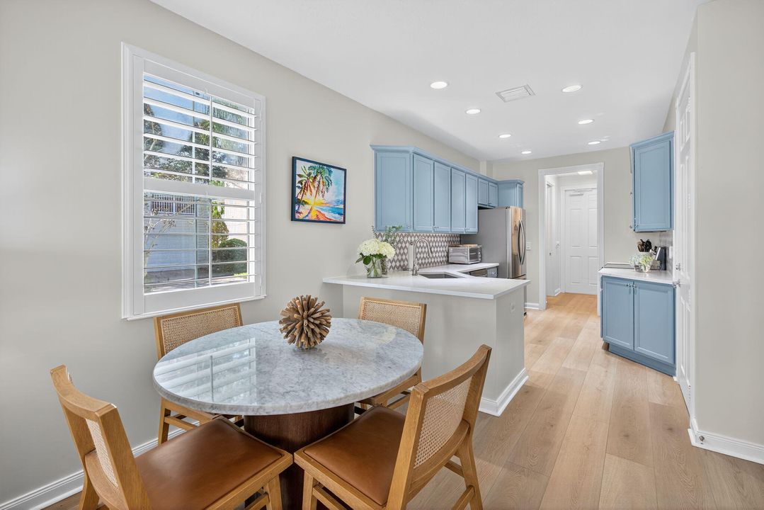 На продажу: $635,000 (3 спален, 2 ванн, 1601 Квадратных фут)