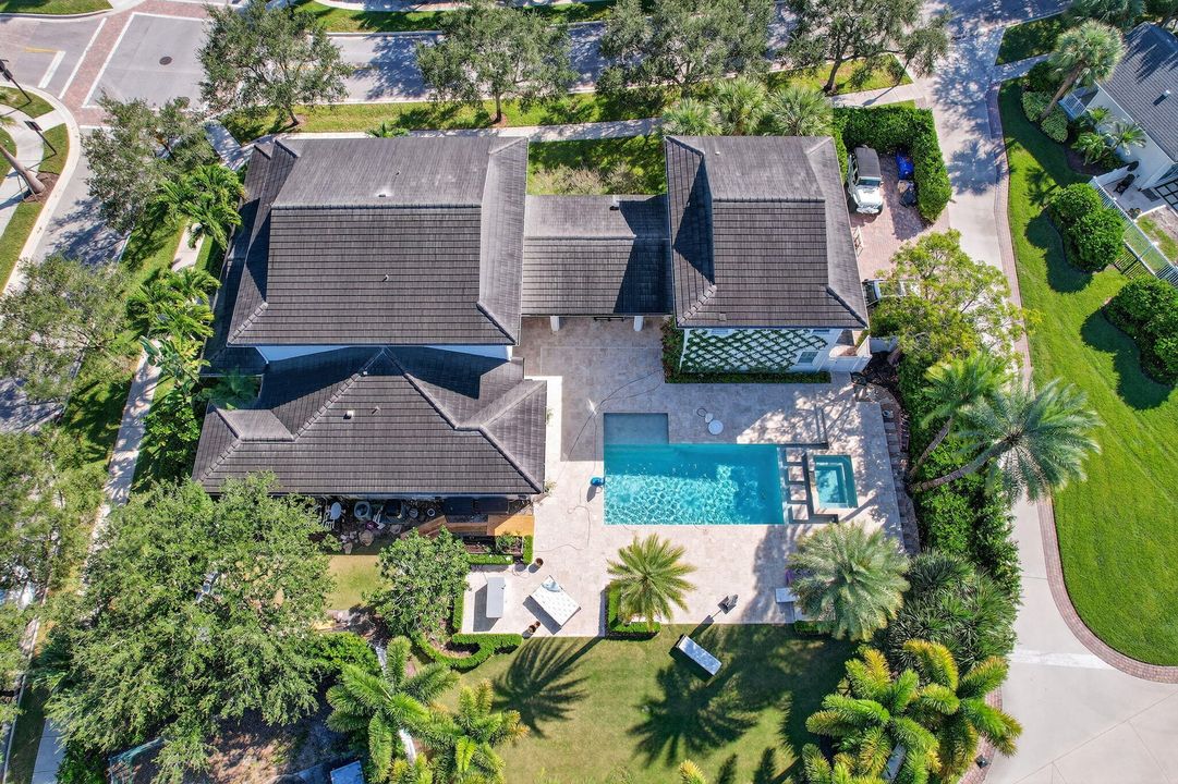 На продажу: $635,000 (3 спален, 2 ванн, 1601 Квадратных фут)