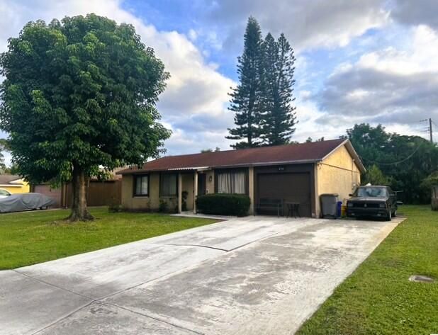 Activo con contrato: $299,900 (3 camas, 1 baños, 924 Pies cuadrados)