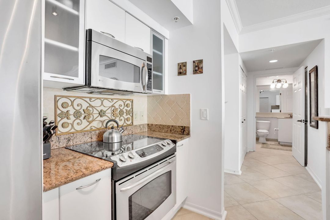 For Sale: $509,000 (2 beds, 2 baths, 1130 Square Feet)