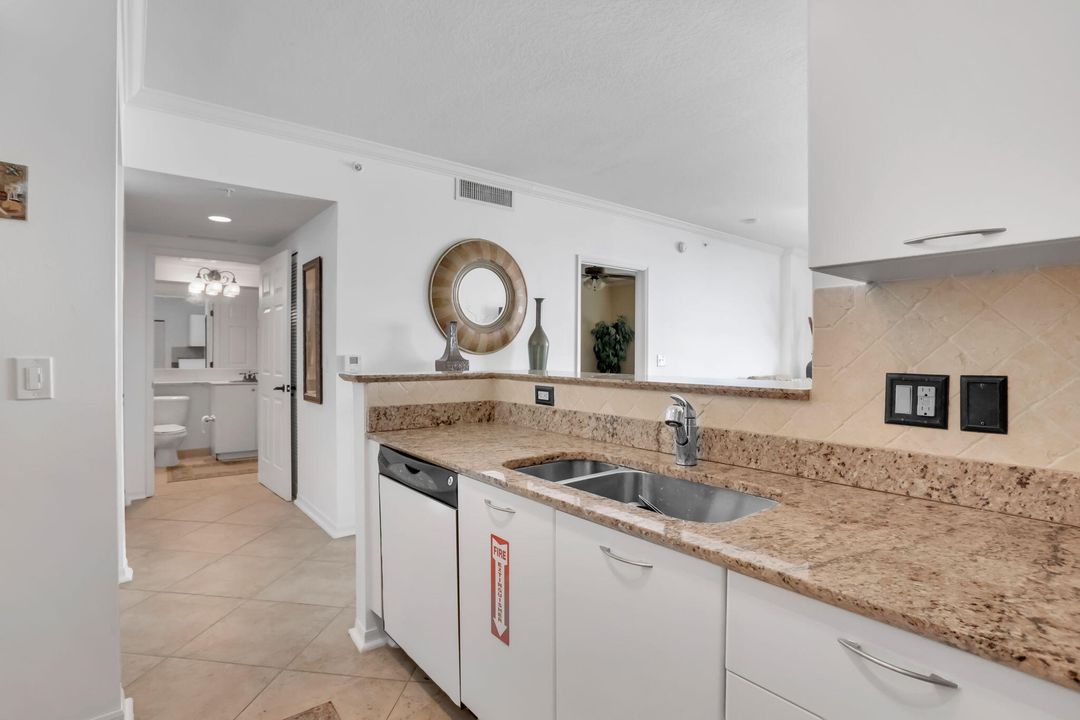 For Sale: $509,000 (2 beds, 2 baths, 1130 Square Feet)