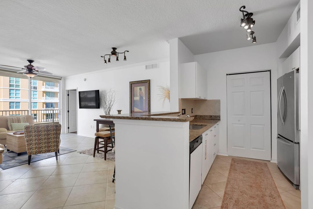 For Sale: $509,000 (2 beds, 2 baths, 1130 Square Feet)