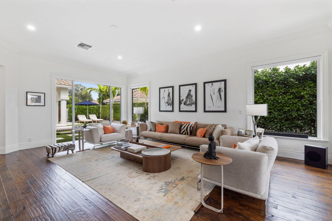 For Sale: $2,350,000 (3 beds, 3 baths, 2175 Square Feet)