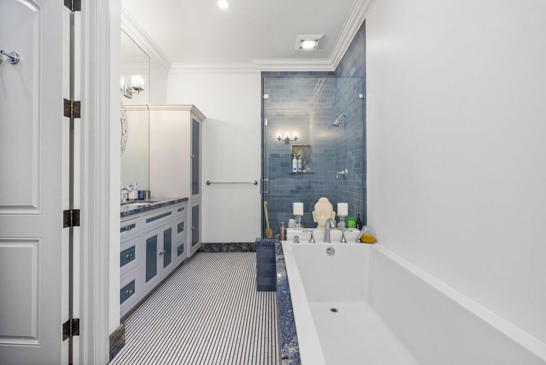 For Sale: $2,350,000 (3 beds, 3 baths, 2175 Square Feet)