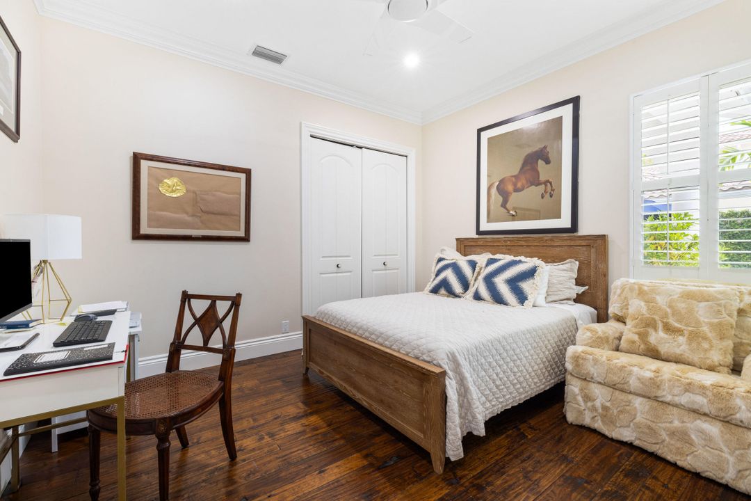 For Sale: $2,350,000 (3 beds, 3 baths, 2175 Square Feet)