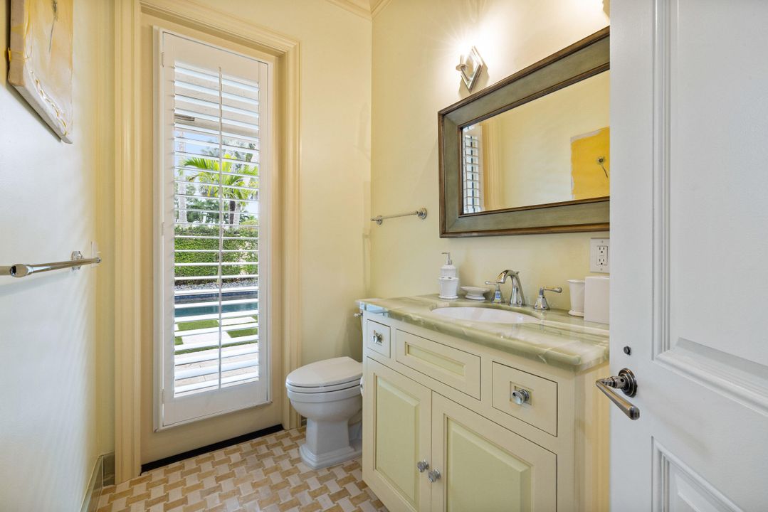 For Sale: $2,350,000 (3 beds, 3 baths, 2175 Square Feet)