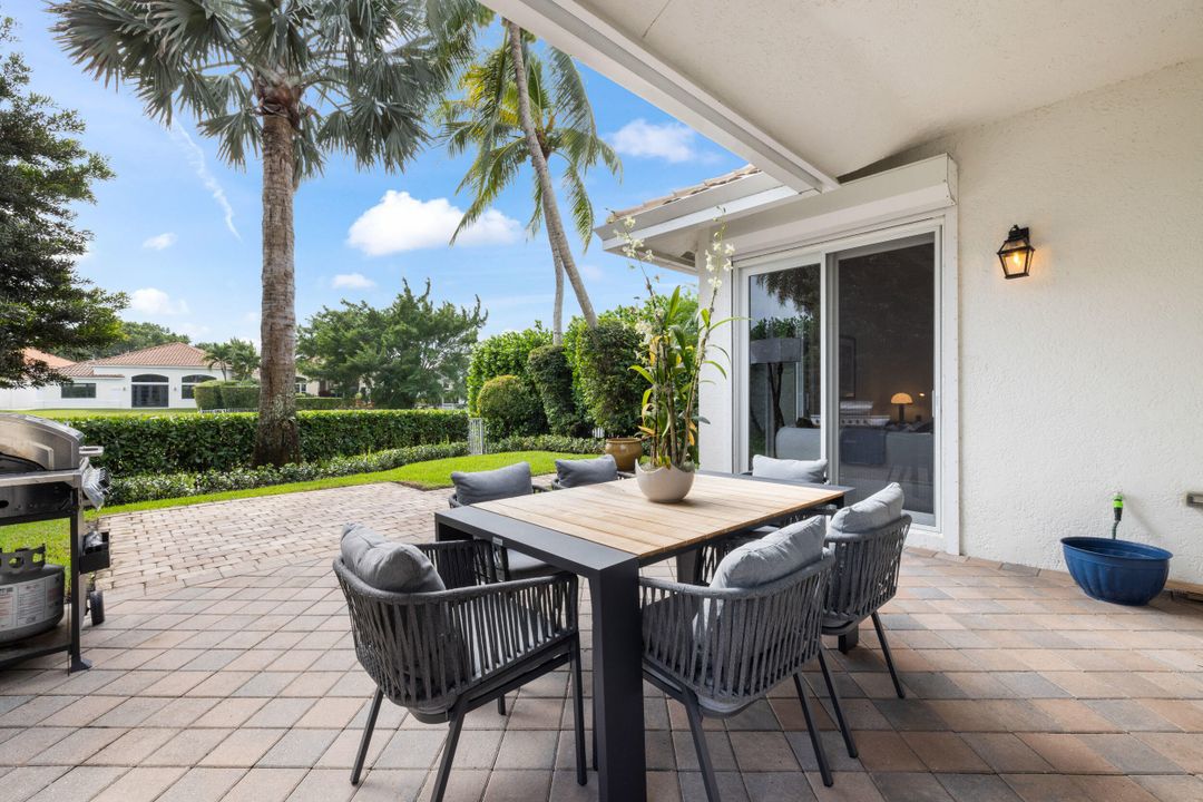 For Sale: $2,350,000 (3 beds, 3 baths, 2175 Square Feet)