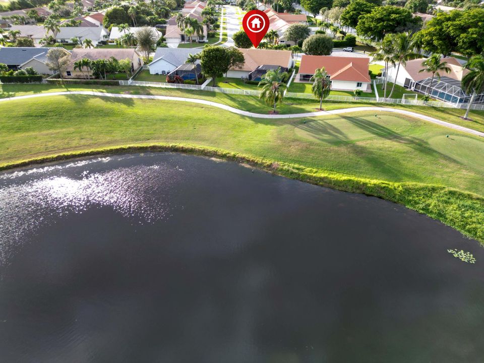 Active With Contract: $720,000 (4 beds, 3 baths, 2422 Square Feet)