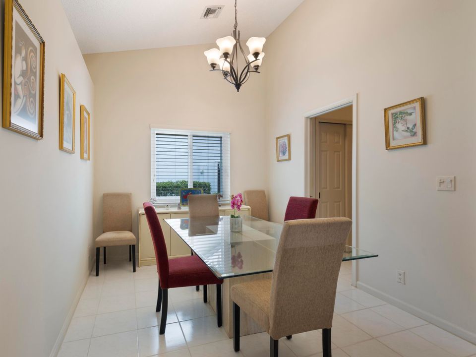 Active With Contract: $720,000 (4 beds, 3 baths, 2422 Square Feet)