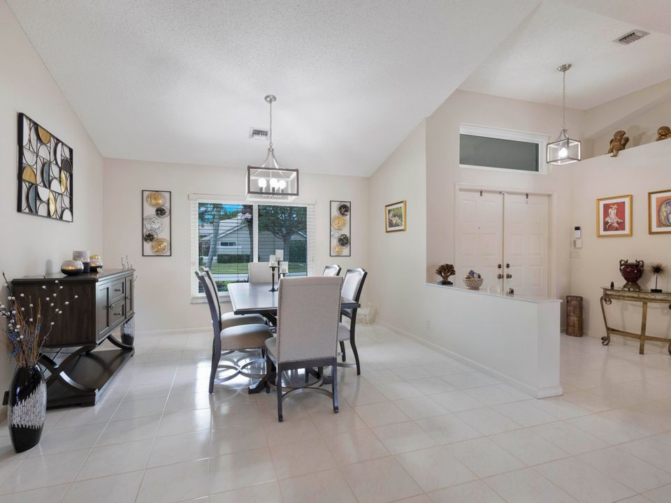 Active With Contract: $720,000 (4 beds, 3 baths, 2422 Square Feet)