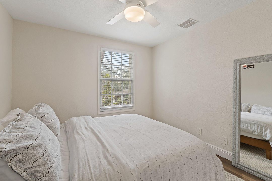 合同活跃: $515,000 (3 贝兹, 2 浴室, 1728 平方英尺)