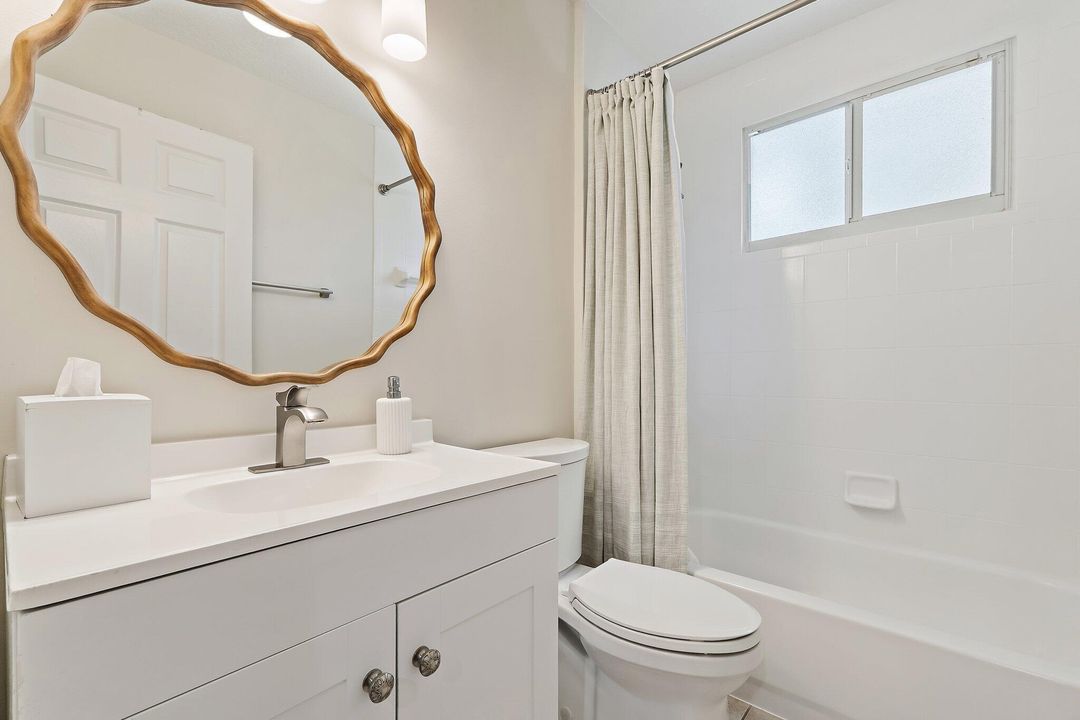 合同活跃: $515,000 (3 贝兹, 2 浴室, 1728 平方英尺)