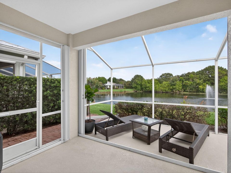 待售: $465,000 (2 贝兹, 2 浴室, 1549 平方英尺)