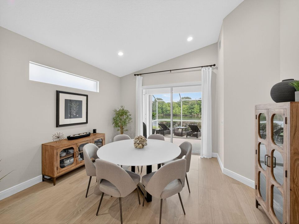 待售: $465,000 (2 贝兹, 2 浴室, 1549 平方英尺)