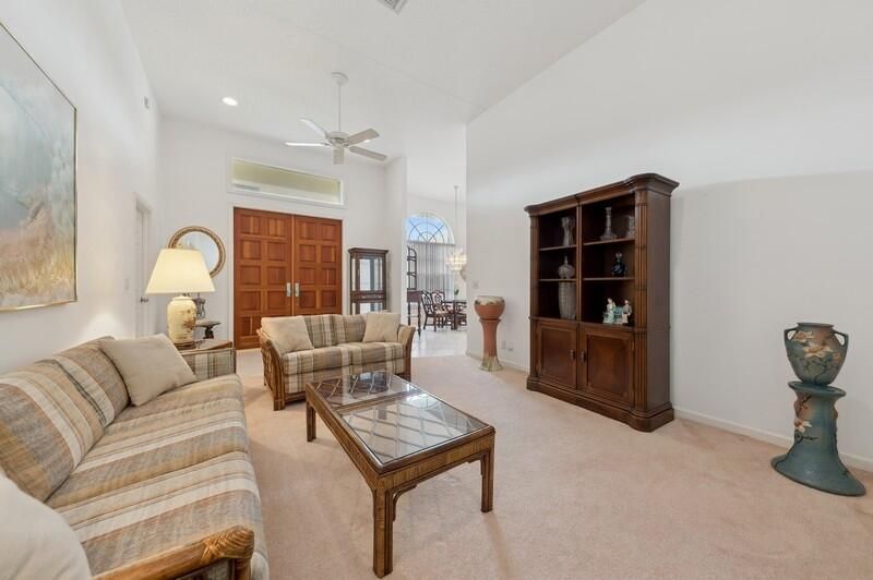 Active With Contract: $799,000 (3 beds, 2 baths, 2190 Square Feet)