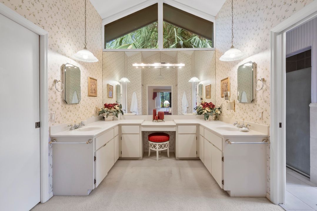 待售: $740,000 (3 贝兹, 3 浴室, 2800 平方英尺)