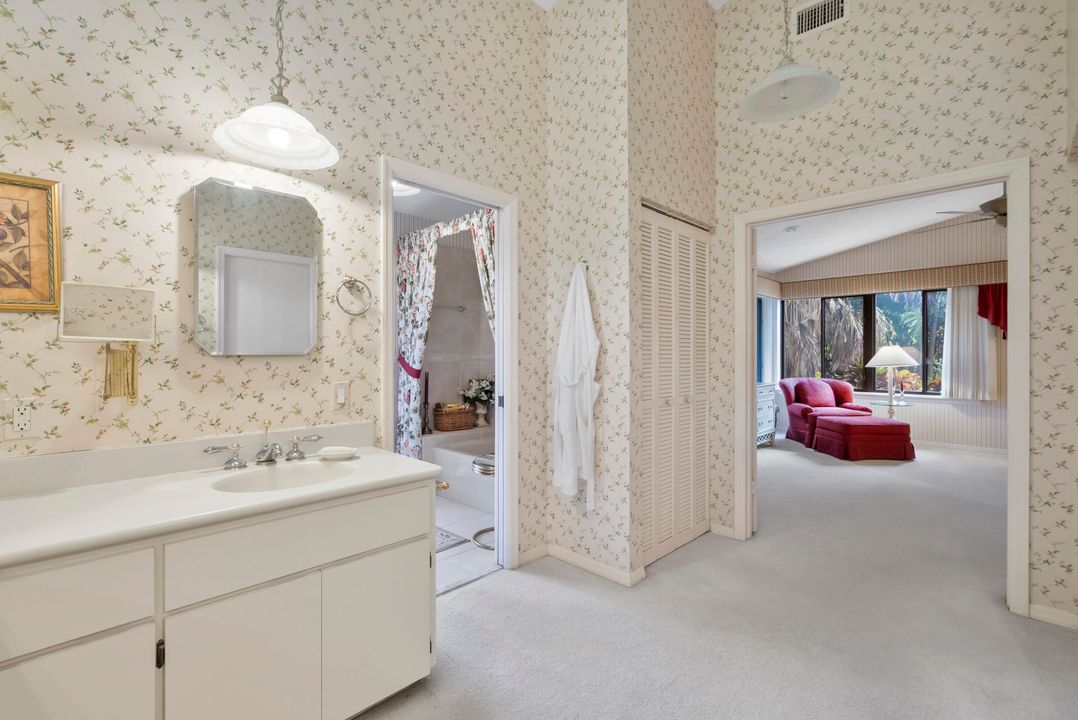 待售: $740,000 (3 贝兹, 3 浴室, 2800 平方英尺)