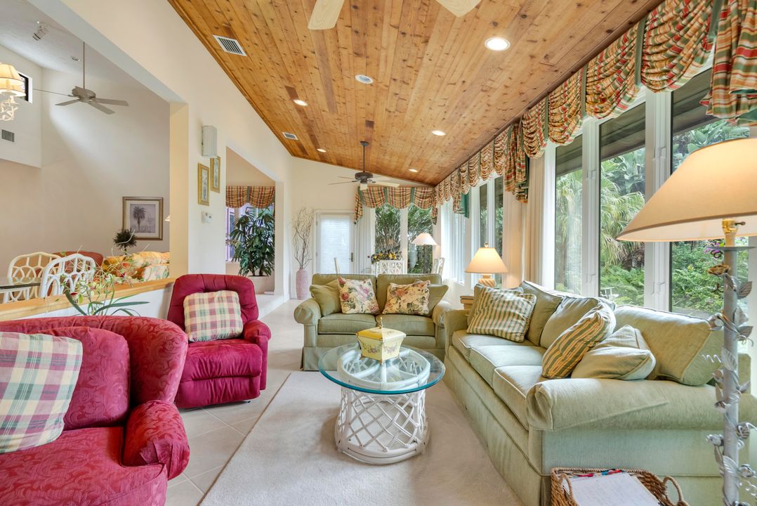 待售: $740,000 (3 贝兹, 3 浴室, 2800 平方英尺)