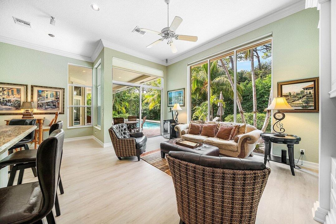 На продажу: $1,500,000 (3 спален, 3 ванн, 2649 Квадратных фут)