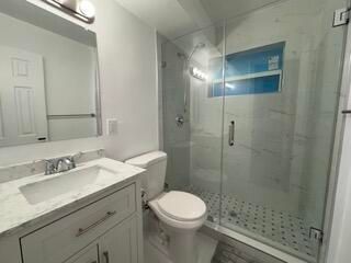 В аренду: $2,250 (2 спален, 1 ванн, 2700 Квадратных фут)