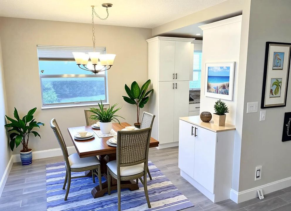 For Rent: $1,595 (2 beds, 2 baths, 880 Square Feet)