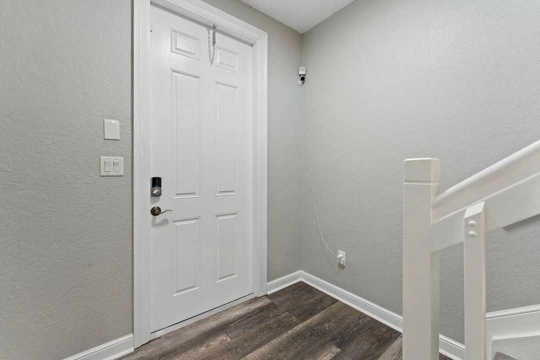 For Sale: $530,000 (4 beds, 3 baths, 2285 Square Feet)