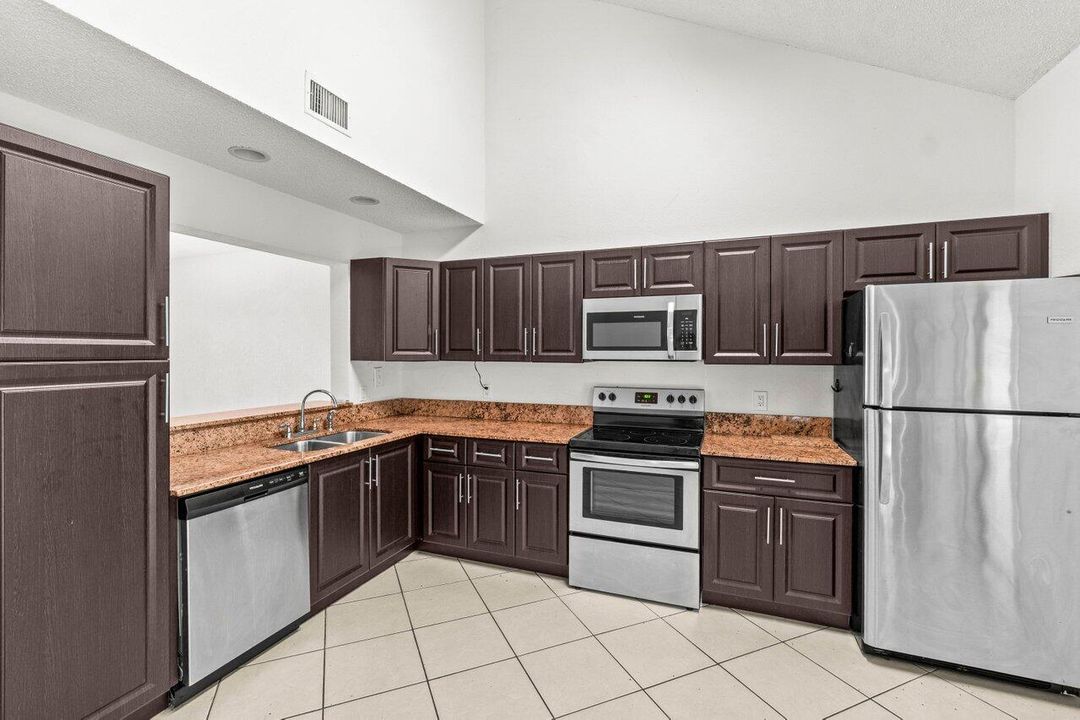 Active With Contract: $2,750 (3 beds, 2 baths, 1587 Square Feet)