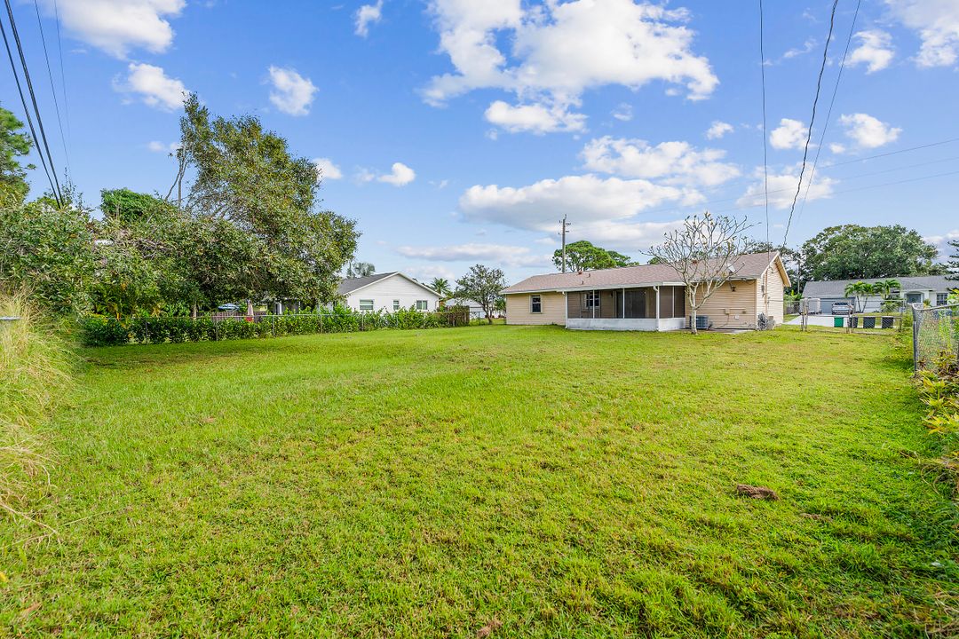 待售: $315,000 (2 贝兹, 2 浴室, 912 平方英尺)