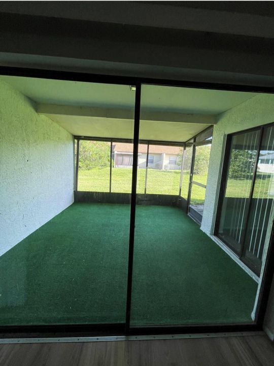 出租: $1,600 (2 贝兹, 2 浴室, 1078 平方英尺)