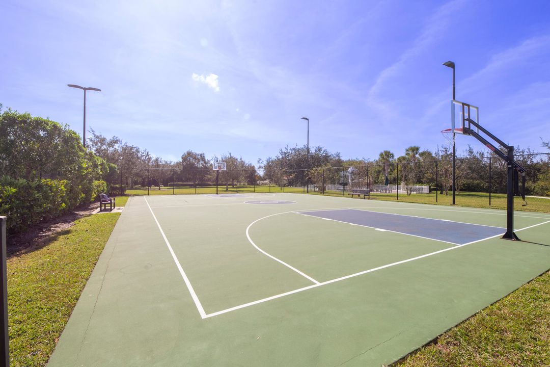 На продажу: $290,000 (2 спален, 2 ванн, 1526 Квадратных фут)