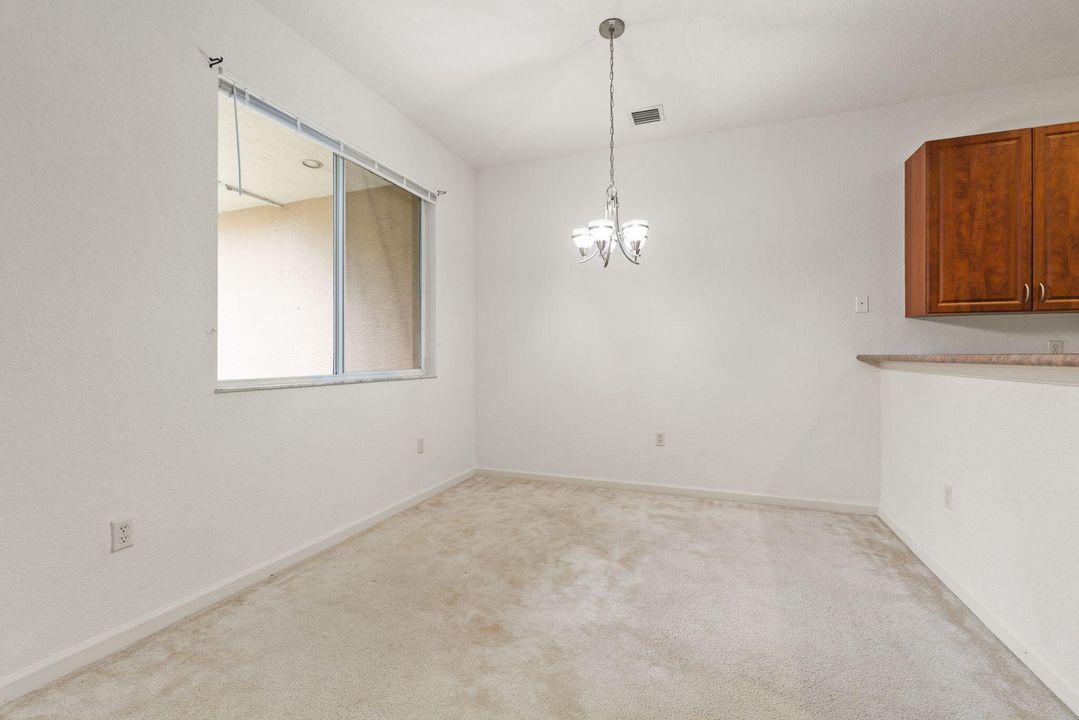 For Sale: $213,678 (3 beds, 2 baths, 1698 Square Feet)