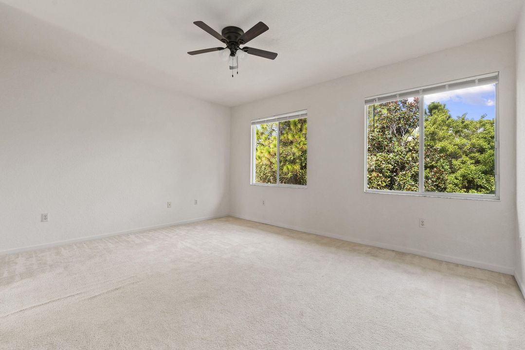 For Sale: $213,678 (3 beds, 2 baths, 1698 Square Feet)