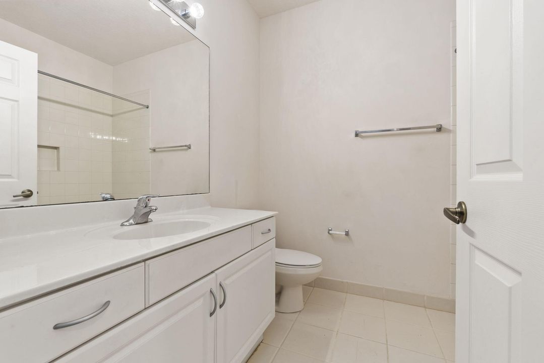 For Sale: $213,678 (3 beds, 2 baths, 1698 Square Feet)