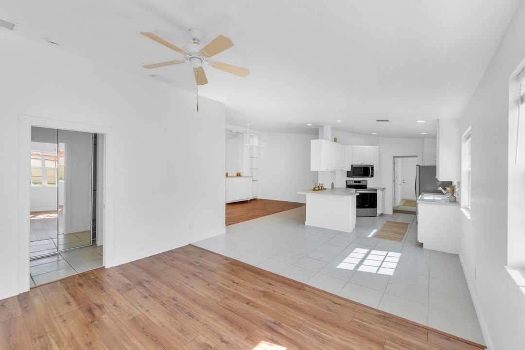 На продажу: $290,000 (2 спален, 2 ванн, 1526 Квадратных фут)