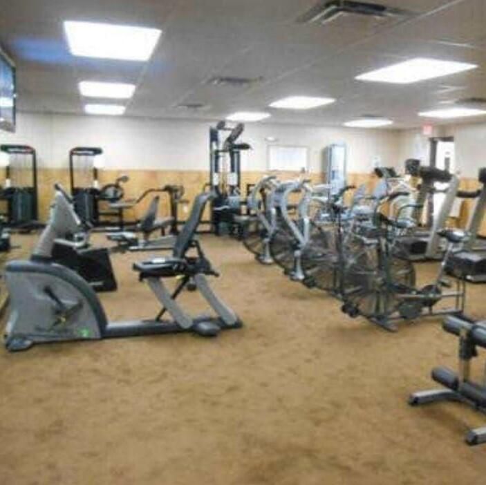 待售: $149,900 (2 贝兹, 2 浴室, 900 平方英尺)