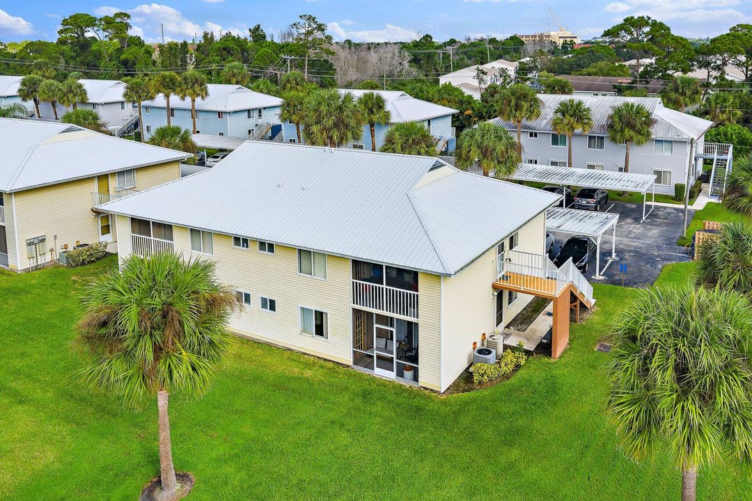 На продажу: $179,900 (3 спален, 2 ванн, 1116 Квадратных фут)