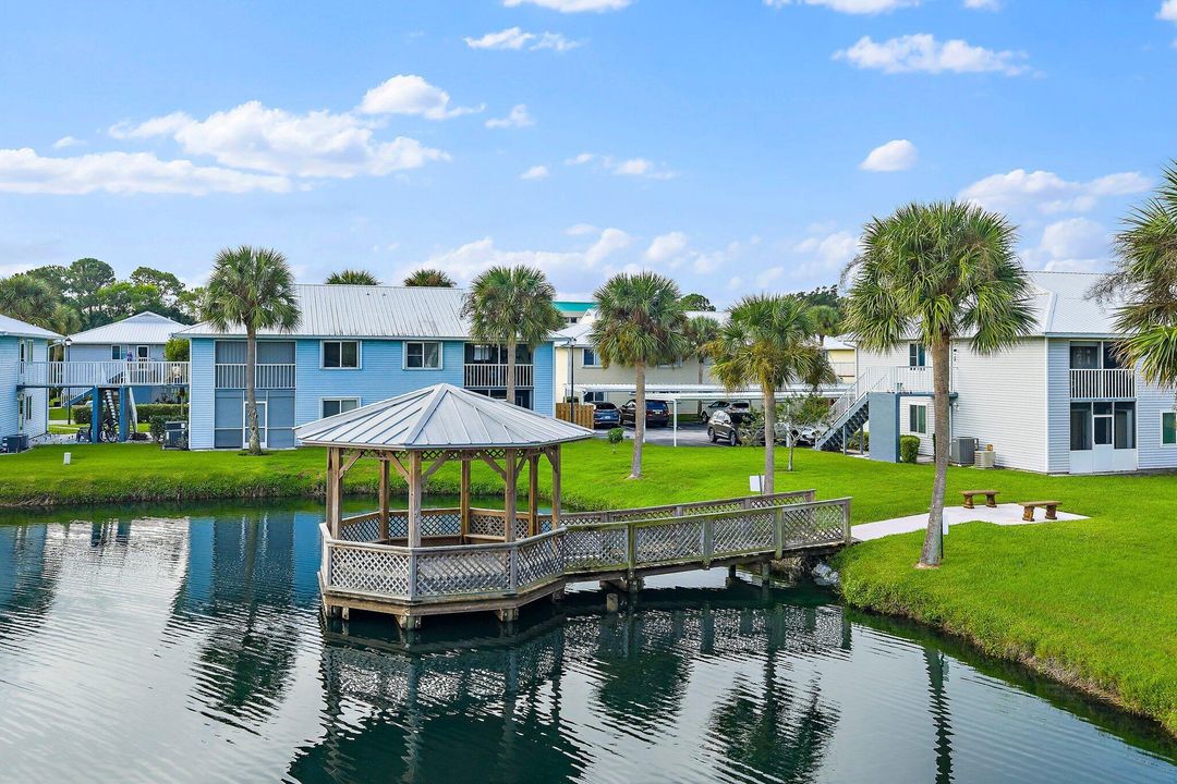 На продажу: $179,900 (3 спален, 2 ванн, 1116 Квадратных фут)