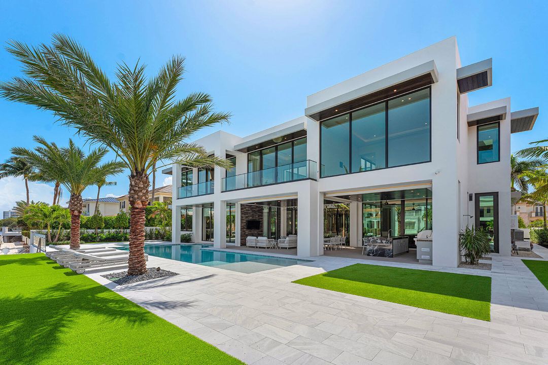 For Sale: $23,000,000 (6 beds, 7 baths, 9540 Square Feet)