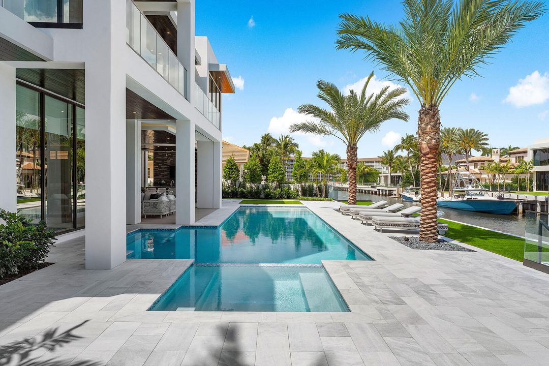 For Sale: $23,000,000 (6 beds, 7 baths, 9540 Square Feet)