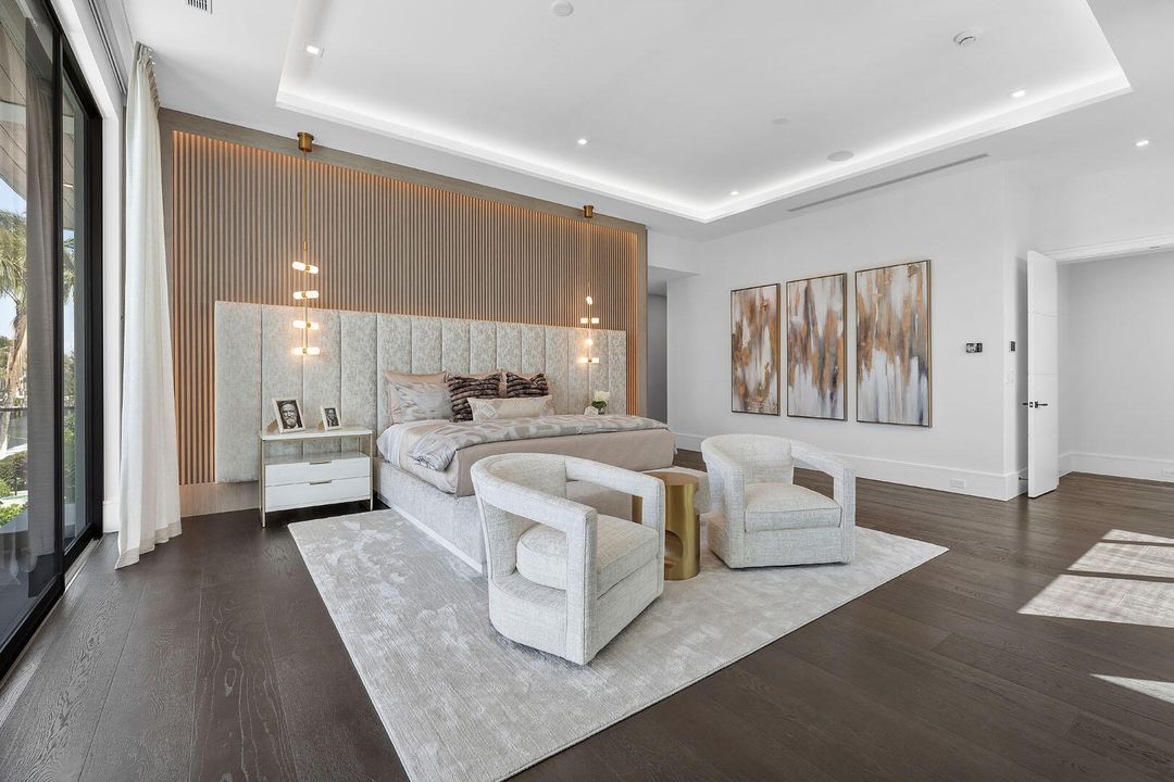 For Sale: $23,000,000 (6 beds, 7 baths, 9540 Square Feet)