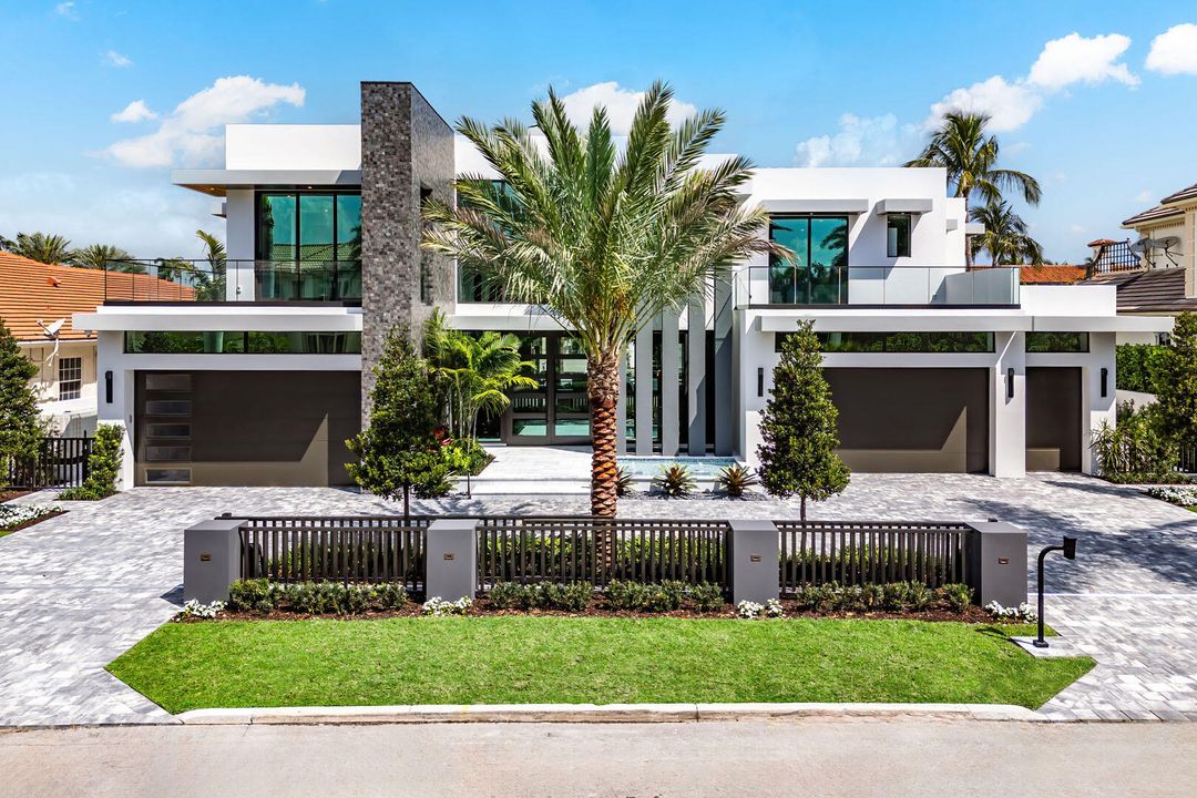 For Sale: $23,000,000 (6 beds, 7 baths, 9540 Square Feet)