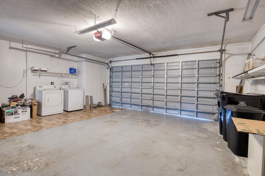 For Rent: $2,800 (2 beds, 2 baths, 1685 Square Feet)