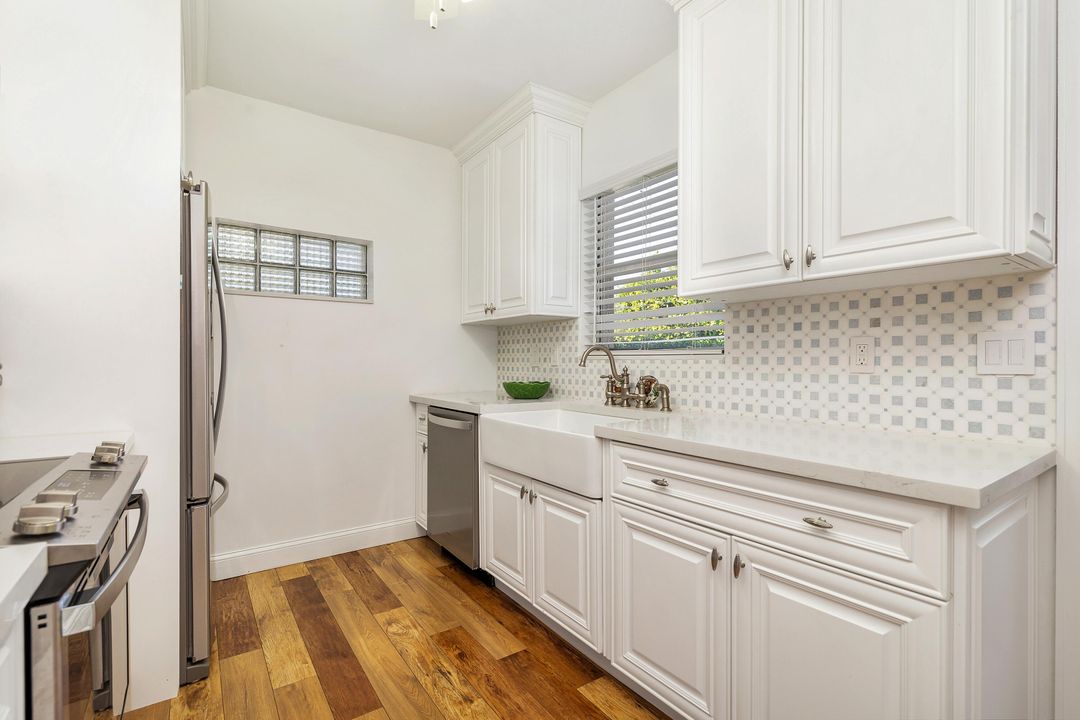 Active With Contract: $6,750,000 (4 beds, 4 baths, 2890 Square Feet)