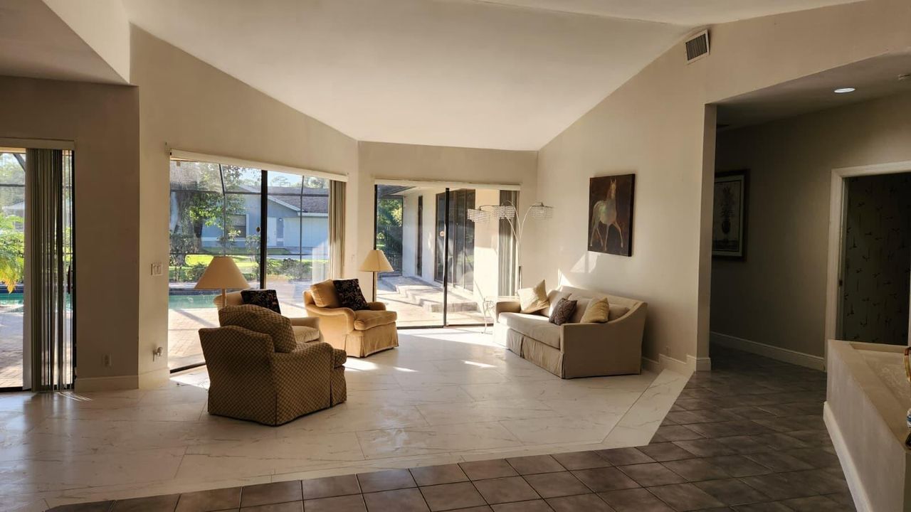 For Rent: $4,500 (4 beds, 3 baths, 3243 Square Feet)