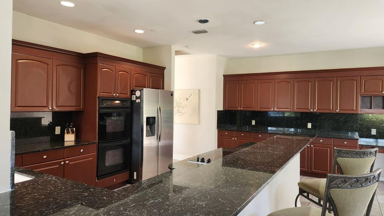 For Rent: $4,500 (4 beds, 3 baths, 3243 Square Feet)