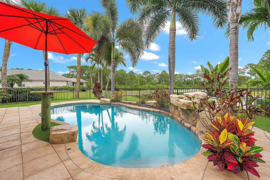 待售: $799,000 (4 贝兹, 3 浴室, 2697 平方英尺)