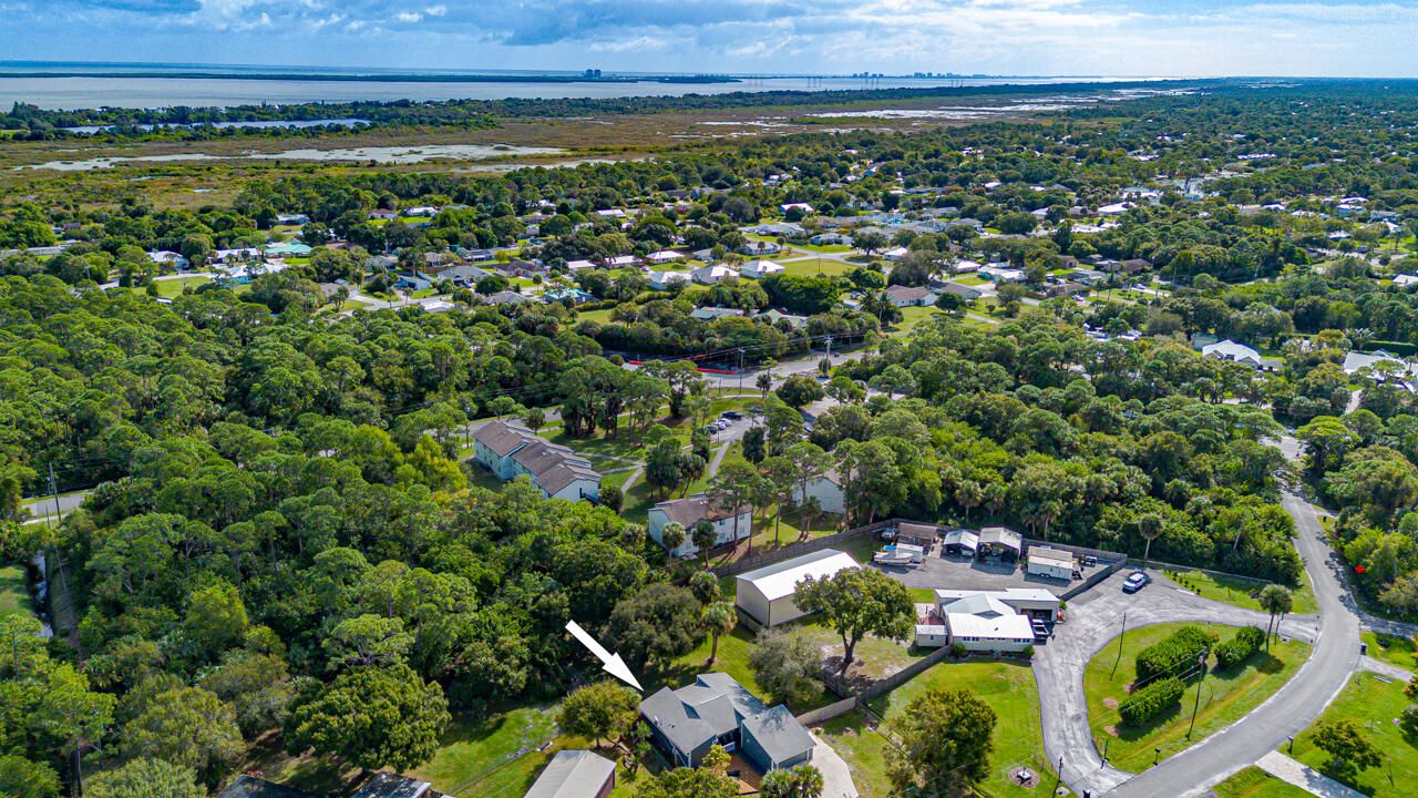 合同活跃: $339,000 (3 贝兹, 2 浴室, 1560 平方英尺)