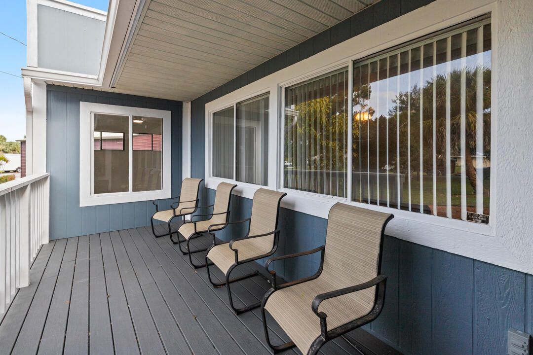 合同活跃: $339,000 (3 贝兹, 2 浴室, 1560 平方英尺)